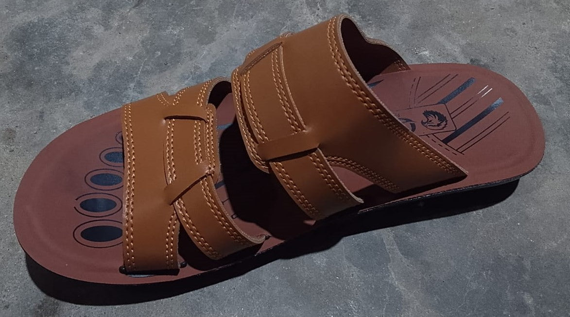 Brown sandal in leather